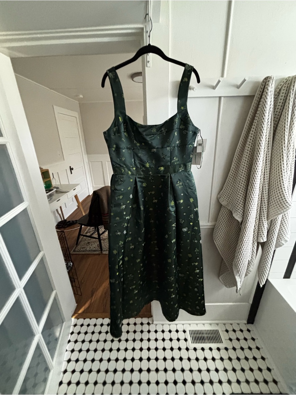 Nordstrom Dark Green Floral Midi Dress